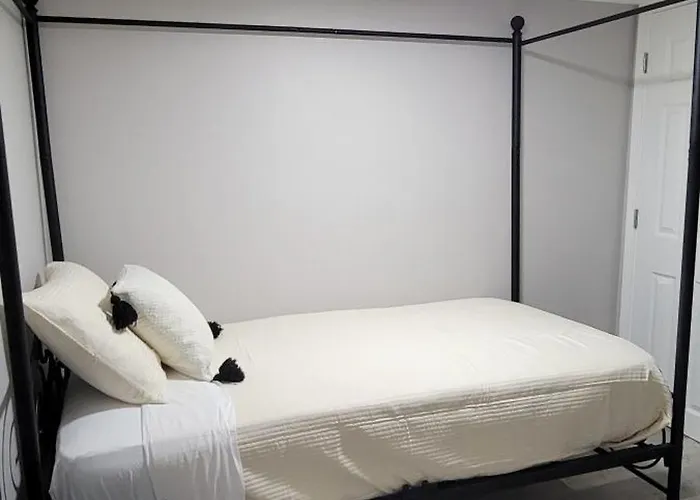 Hostal Avenue Chicago